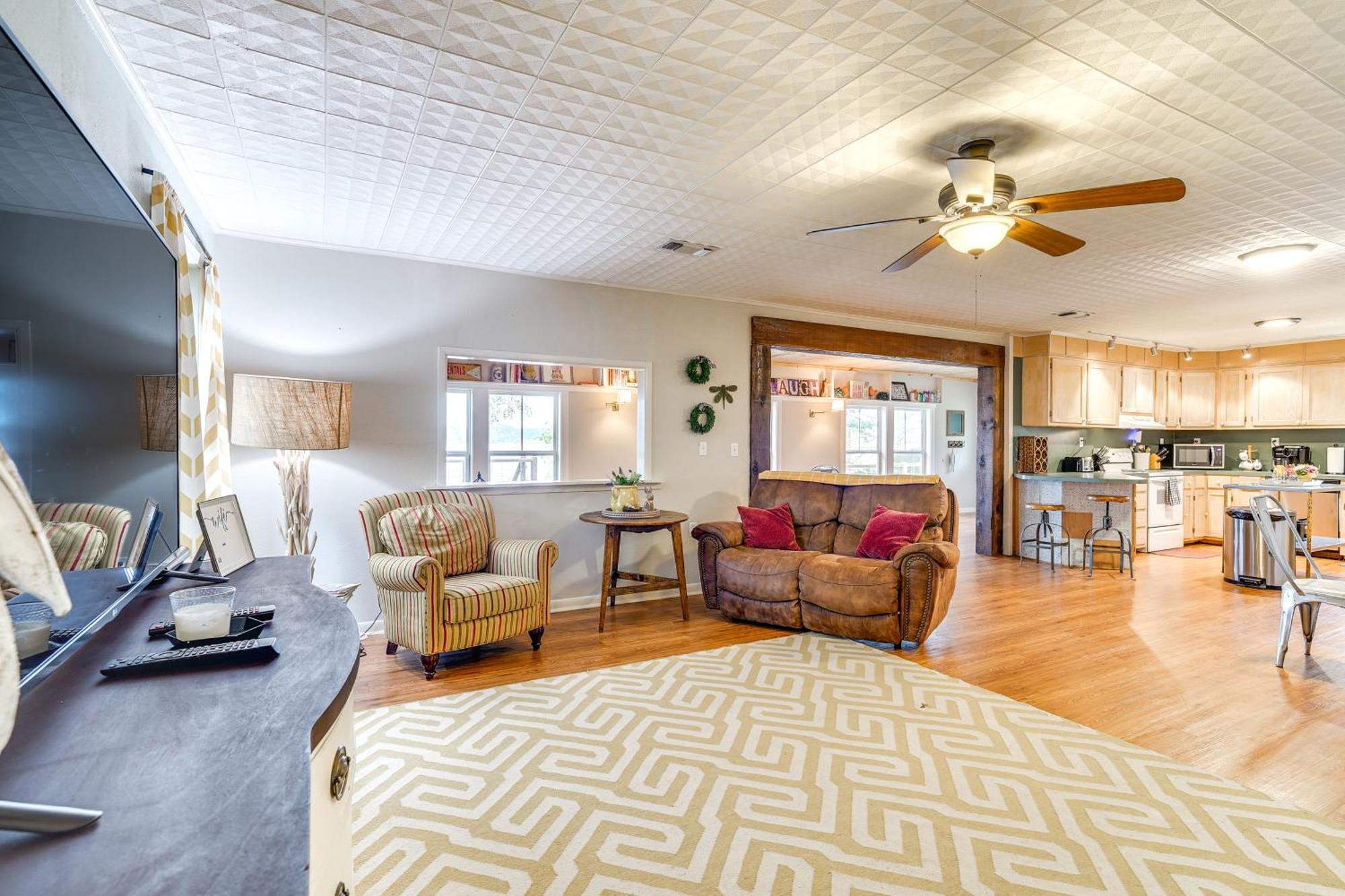 Вілла Waterfront House On Toledo Bend With Private Dock! Alliance Екстер'єр фото